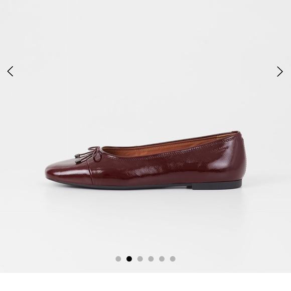 Vagabond Shoes - Vagabond oxblood flats with bow shoes